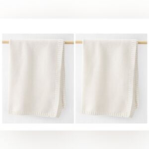 ‼️SAVE $16‼️2 Little Planet Baby Organic Cotton Textured Knit Blankets in Cream